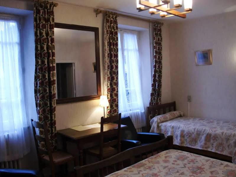 Hotel De Paris Poligny  Dış mekan fotoğraf